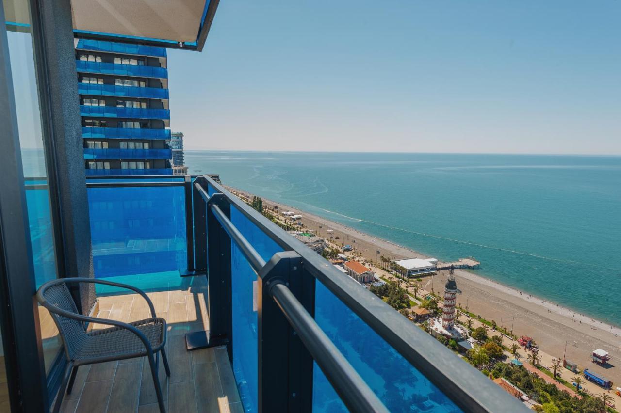 Orbi Luxury Sea View Aparthotel Batumi Exteriör bild